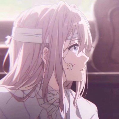 女孩回家奔丧买错车票崩溃大哭